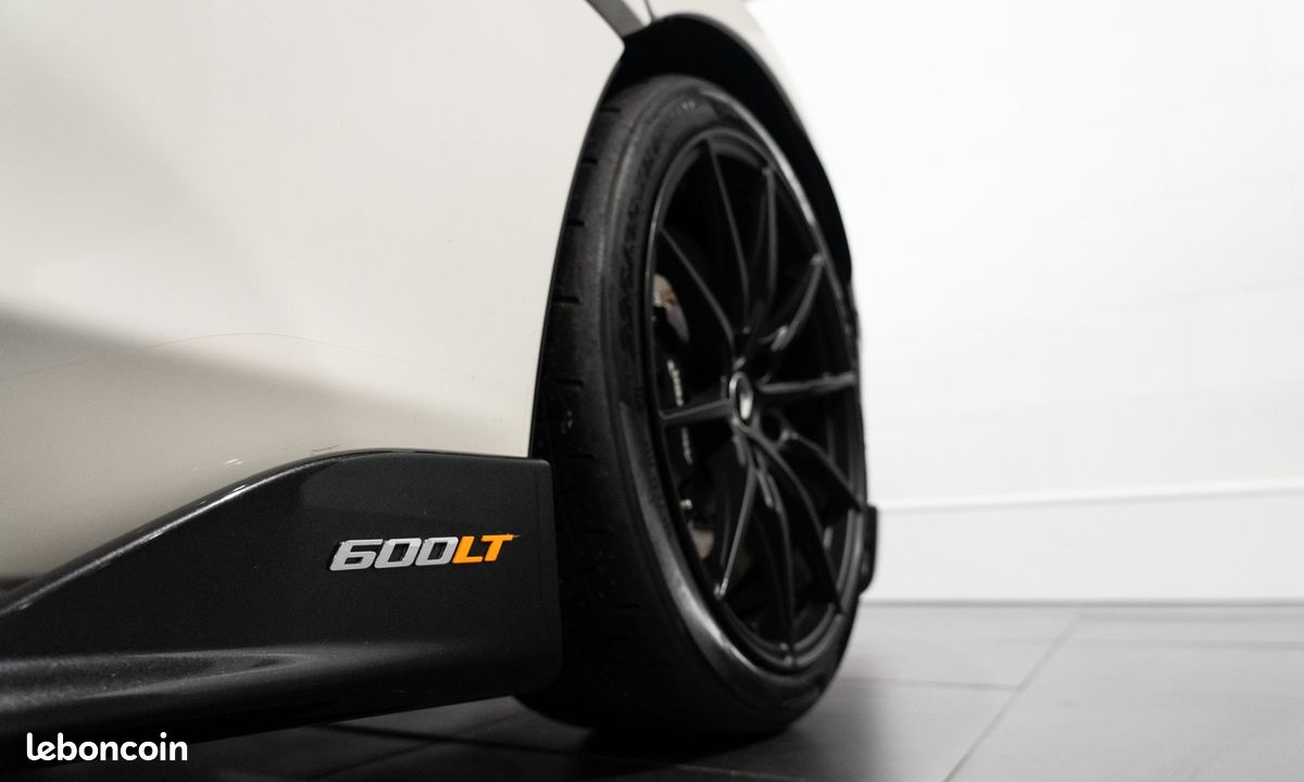 MCLAREN 600 LT V8 600 – FRANÇAISE / Baquets Senna / Cam Recul / Arceau / Carbone / Harnais / 1568E/Mois (image 8)