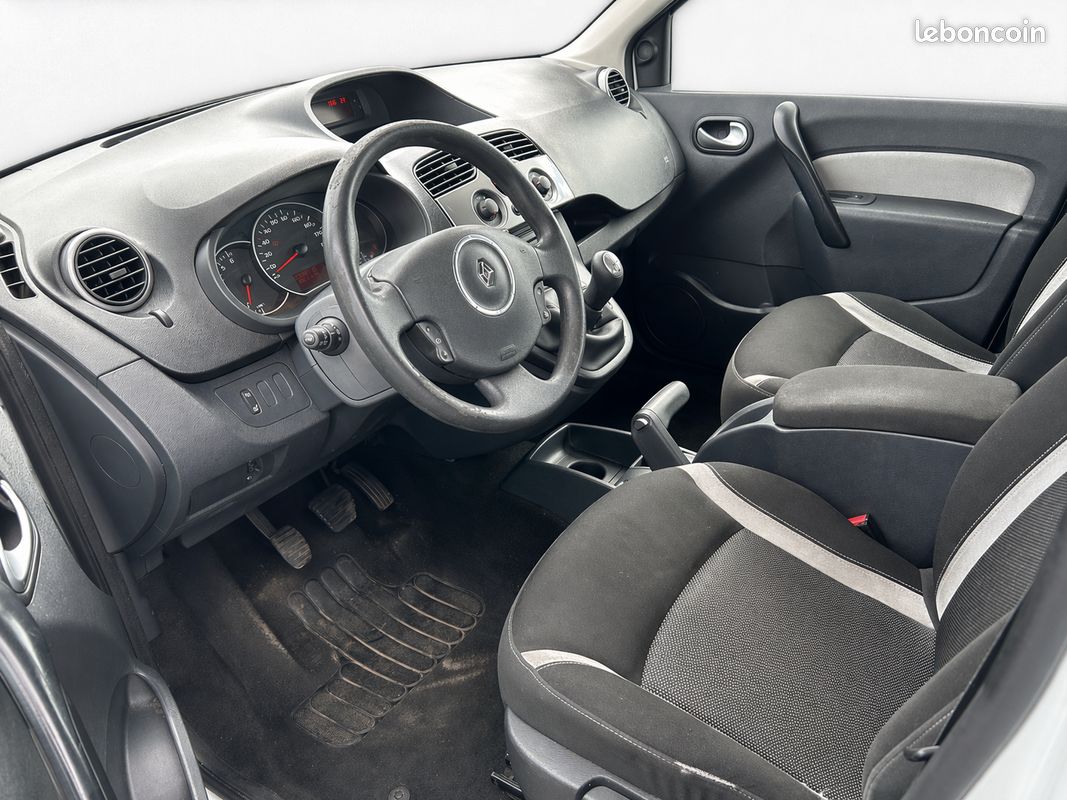 Renault Kangoo 1.5 DCI - 90 cv - Année 2013 - TVA récupérable (image 4)