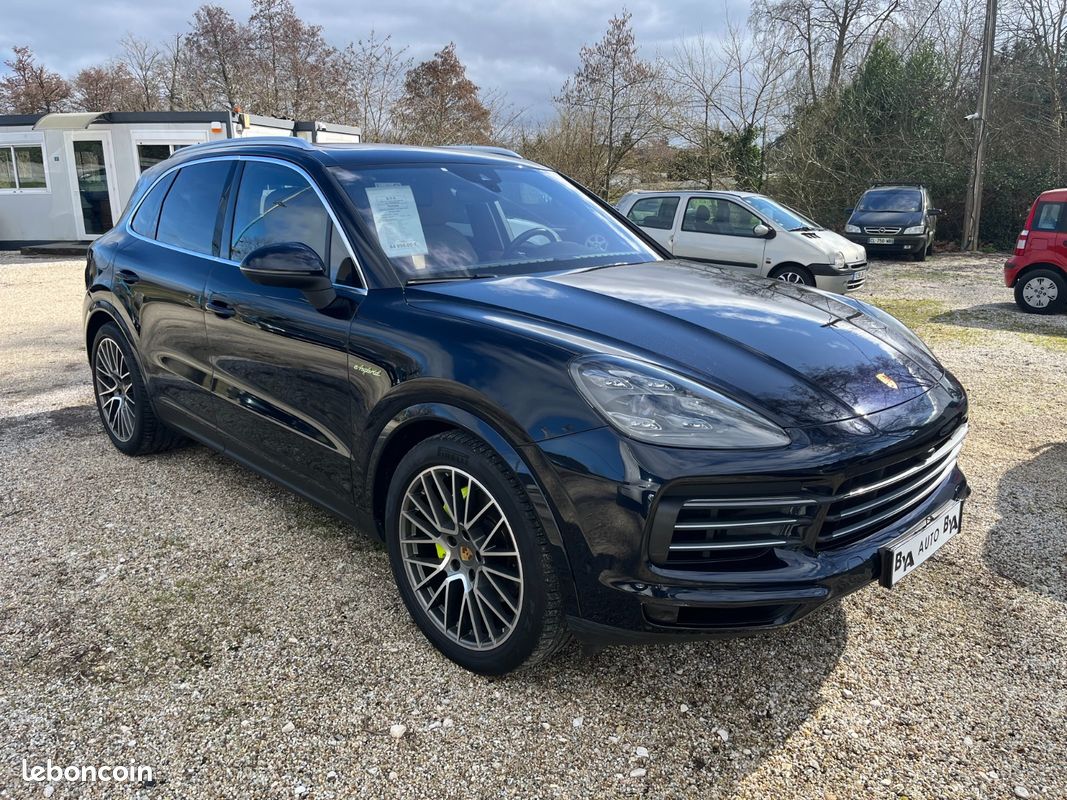 Porsche CAYENNE E-Hybrid 3.0l V6 Turbo 462cv (image 3)