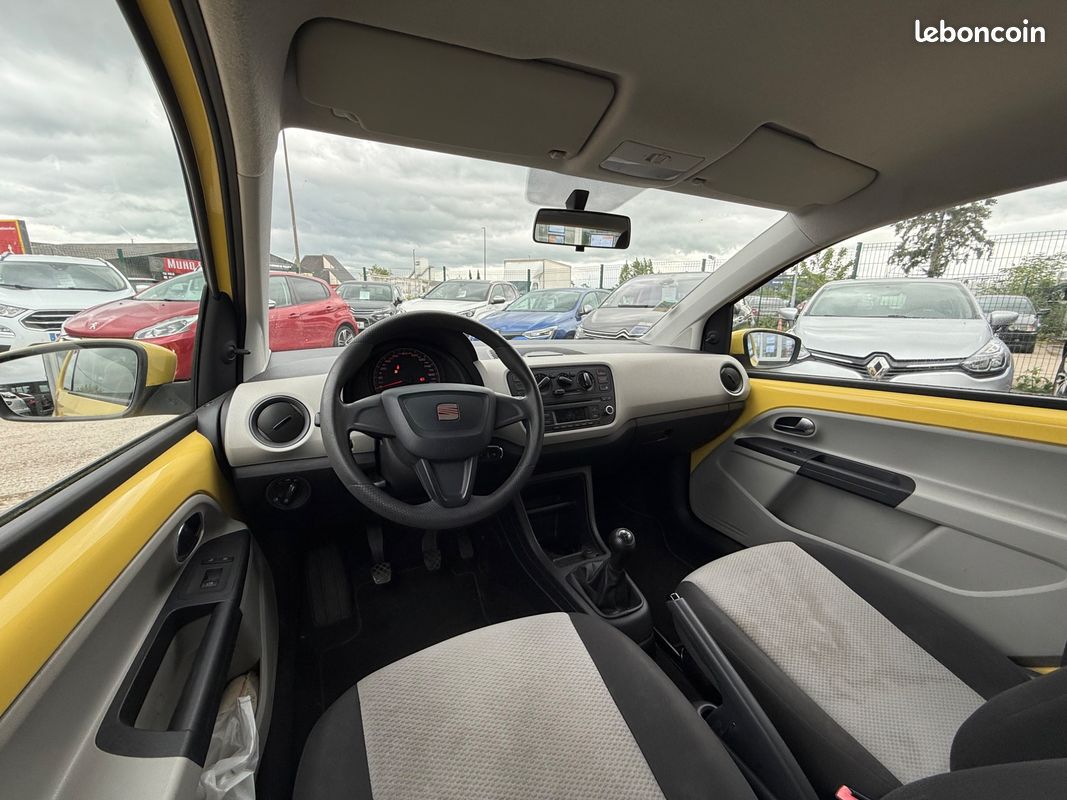 Seat mii 1.0 75 ch style - 1ere main - climatisation - entretien complet - vitres electriques - lecteur cd - (image 17)