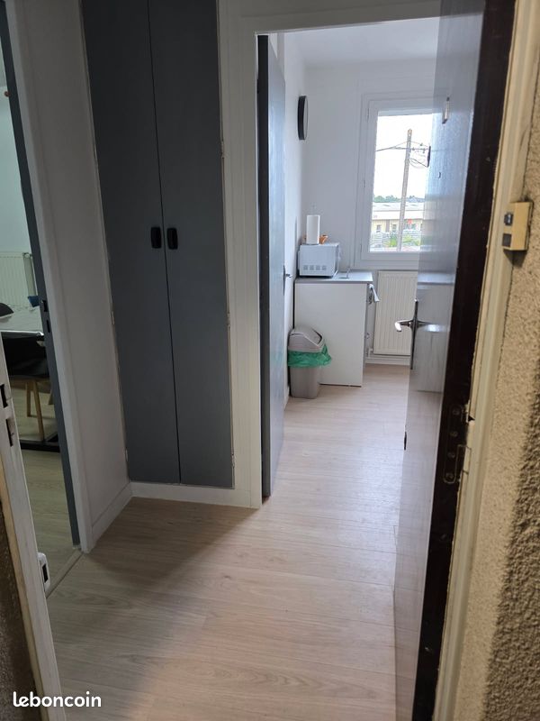 Appartement 1 pièce 25 m² · à Cosne-Cours-sur-Loire · 25 m² · 550 €/mois