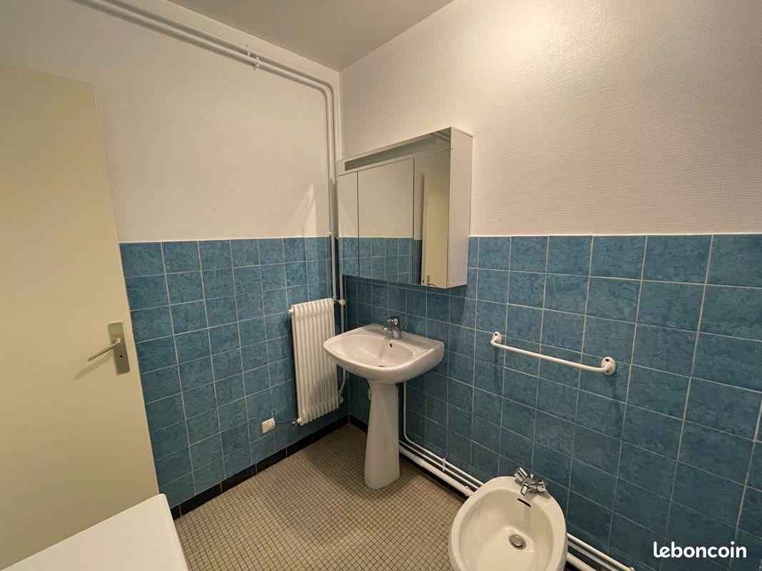 Appartement a louer vandoeuvre-les-nancy - 4 pièce(s) - 98 m2 - Surfyn