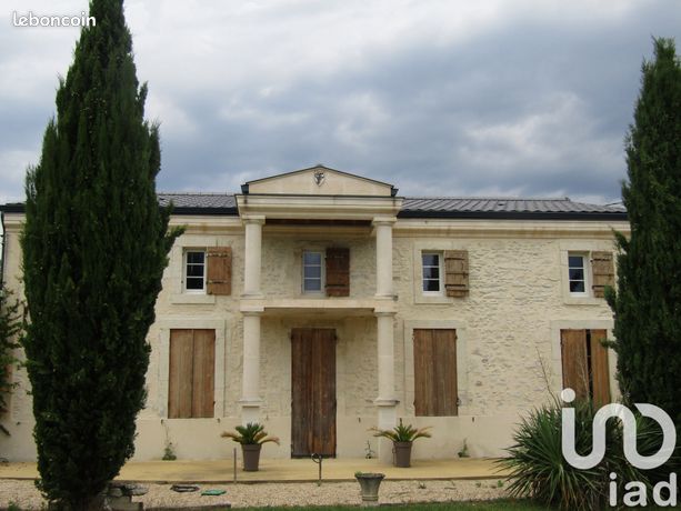 Chateau 20 pièces 459 m²