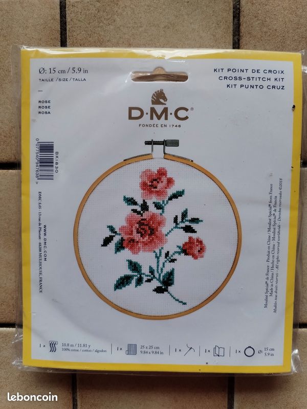 Kit au point croix compté DMC abécédaire printanier