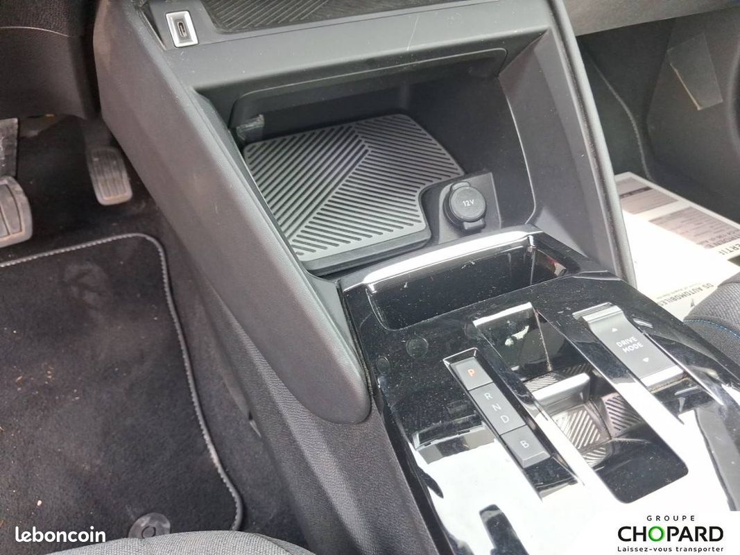 CITROEN e-C4 136 ch Automatique Shine (image 14)