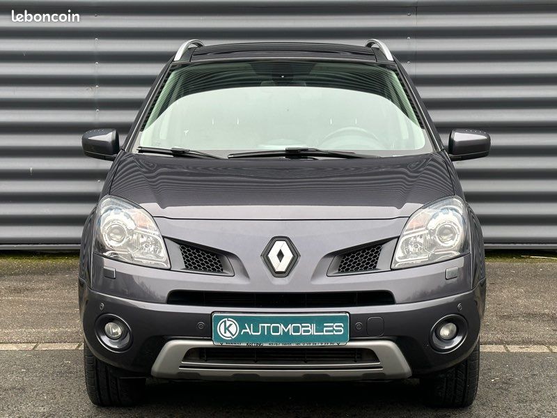 RENAULT KOLEOS 2.0 DCI 173CH / 122000Km / ÉDITION NIGHT&DAY / PACK BOSE / TOIT OUVRANT / GPS / BLUETOOTH / RÉGULATEUR DE VITESSE / RADAR DE RECUL AVANT&ARRIÈRE *GARANTIE 3 MOIS (image 2)