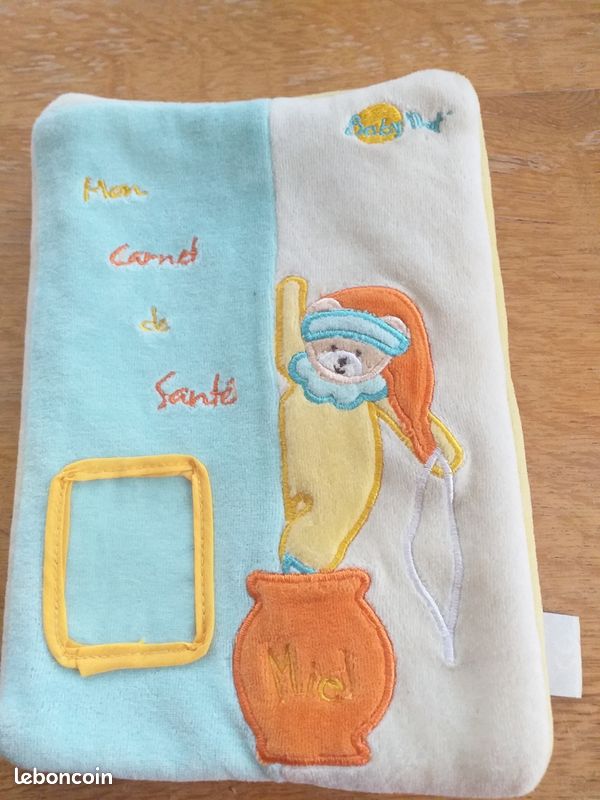 Protege carnet de sante (image 1)