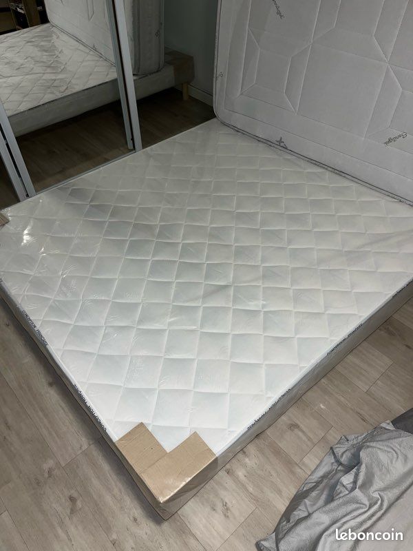 Matelas latex + sommier (image 5)