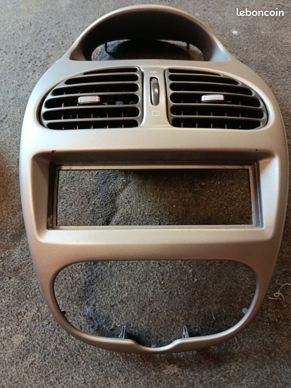 Façade D'autoradio 2 DIN Pour Peugeot 206 (2002-2010) - Cadre Stéréo 23 Cm ABS - Installation Facile