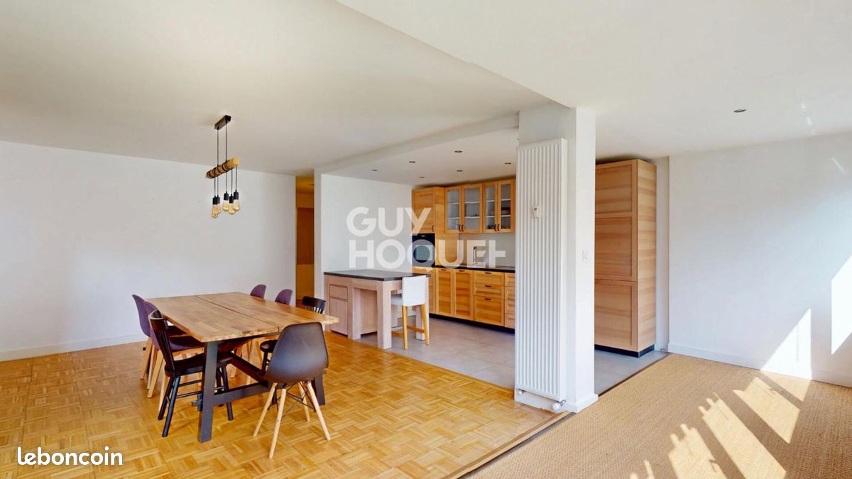Appartement 5 pièces 90 m² · à Annecy · 90 m² · 416 000 €