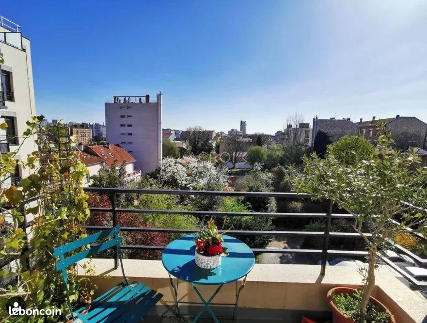 Appartement 1 pièce 30 m² · à Gentilly · 30 m² · 990 €/mois