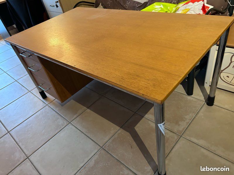 Bureau L145 x P80 x H68 (image 4)