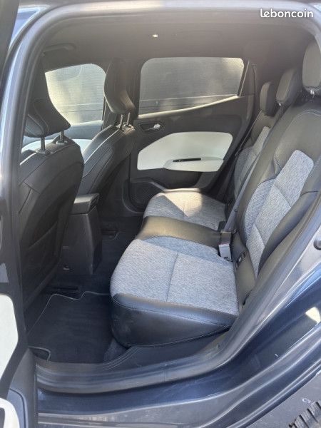 Renault CLIO V REVERSIBLE 1.6 E-TECH 140CH BUSINESS -21 (image 6)
