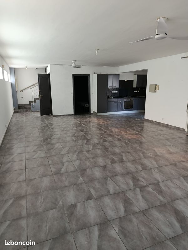 Maison 5 pièces 115 m² · à Saint-André · 115 m² · 1 000 €/mois