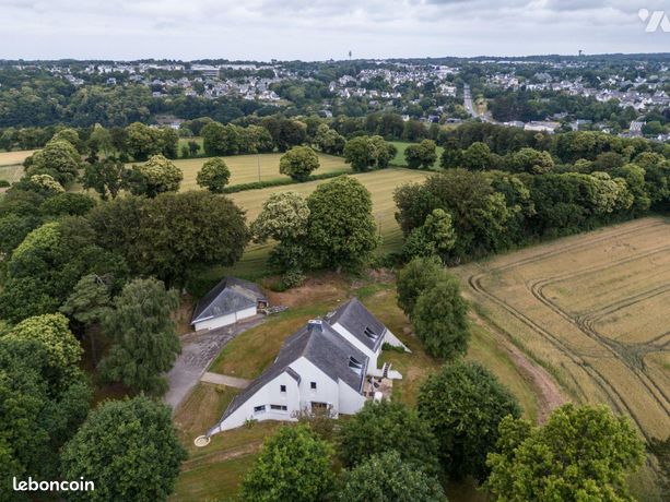 Maison 8 pièces 278 m²