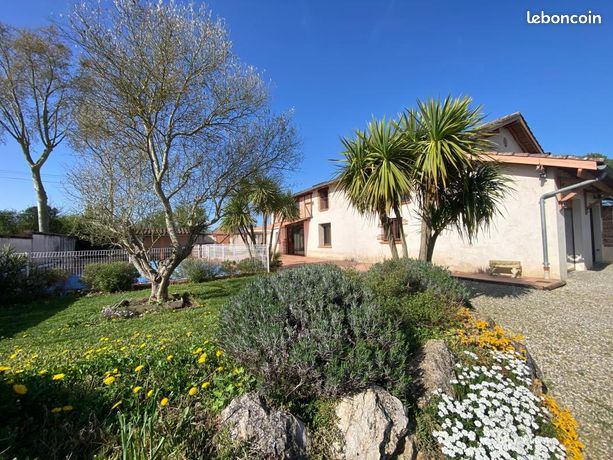 Maison 7 pièces 238 m²