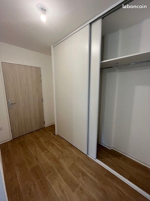 Appartement 3 pièces 61 m² (image 2)