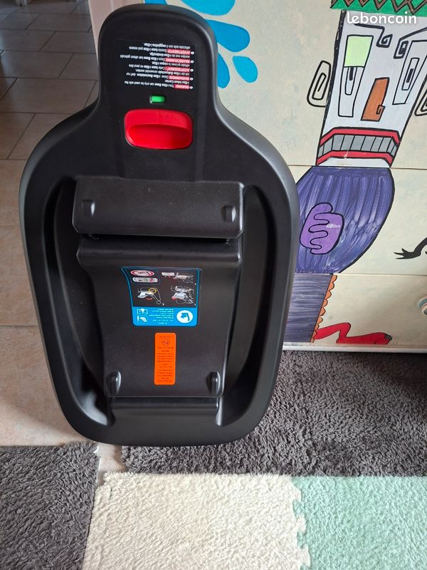 Poussette cosy et basse Isofix (image 4)