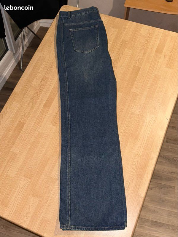 Jean (image 3)