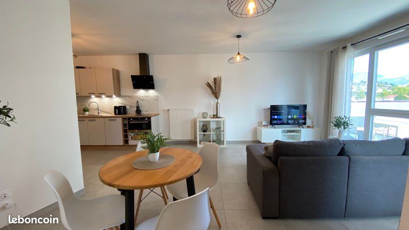 Appartement 1 pièce 38 m² · à Chambéry · 38 m² · 920 €/mois
