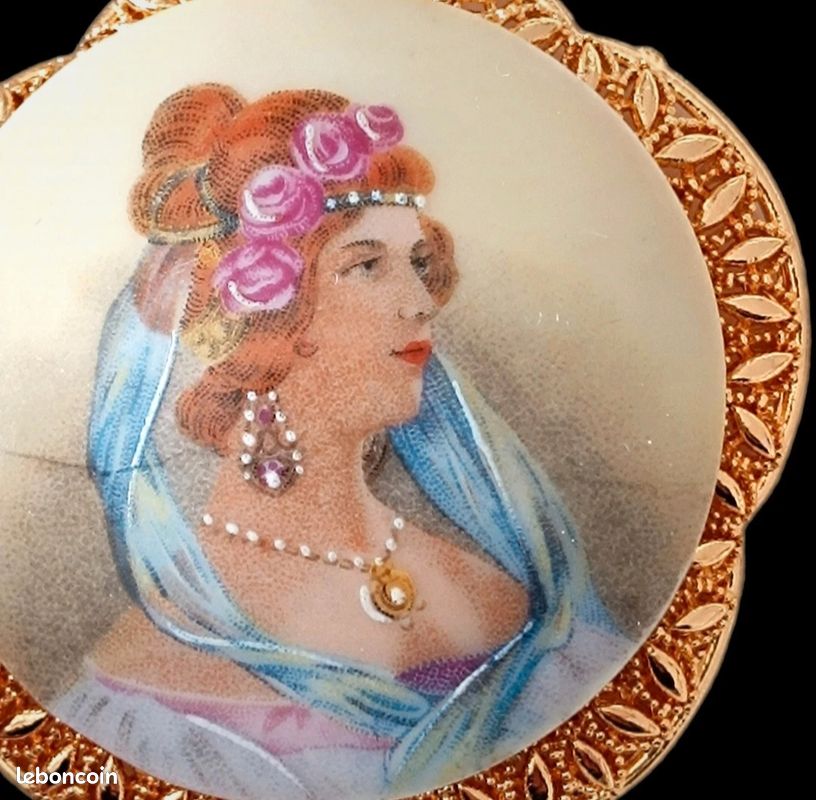 Magnifique Pendentif Ancien Porcelaine De Limoges Vintage Très Bon état
