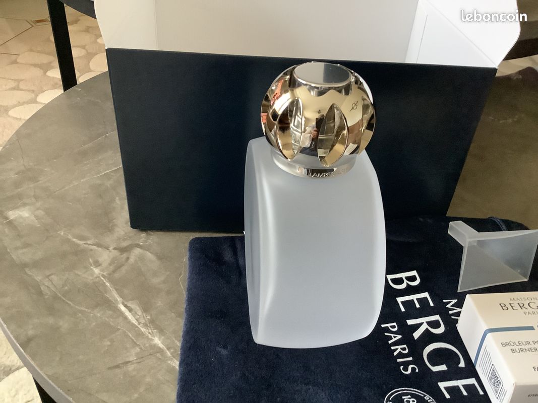 Lampe Berger En Verre Marmoréen - Neuve En Boîte - Brûleur Monté