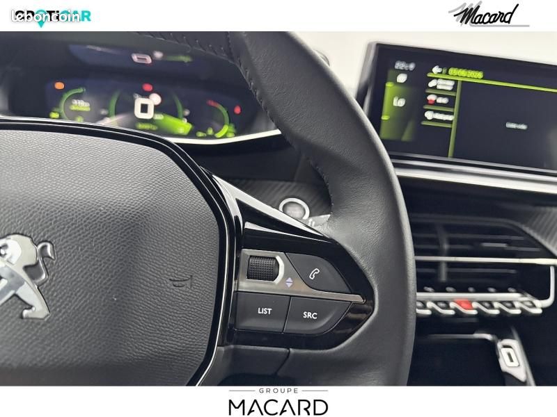 Peugeot 208 1.2 PureTech 100ch S&S Roadtrip (image 39)