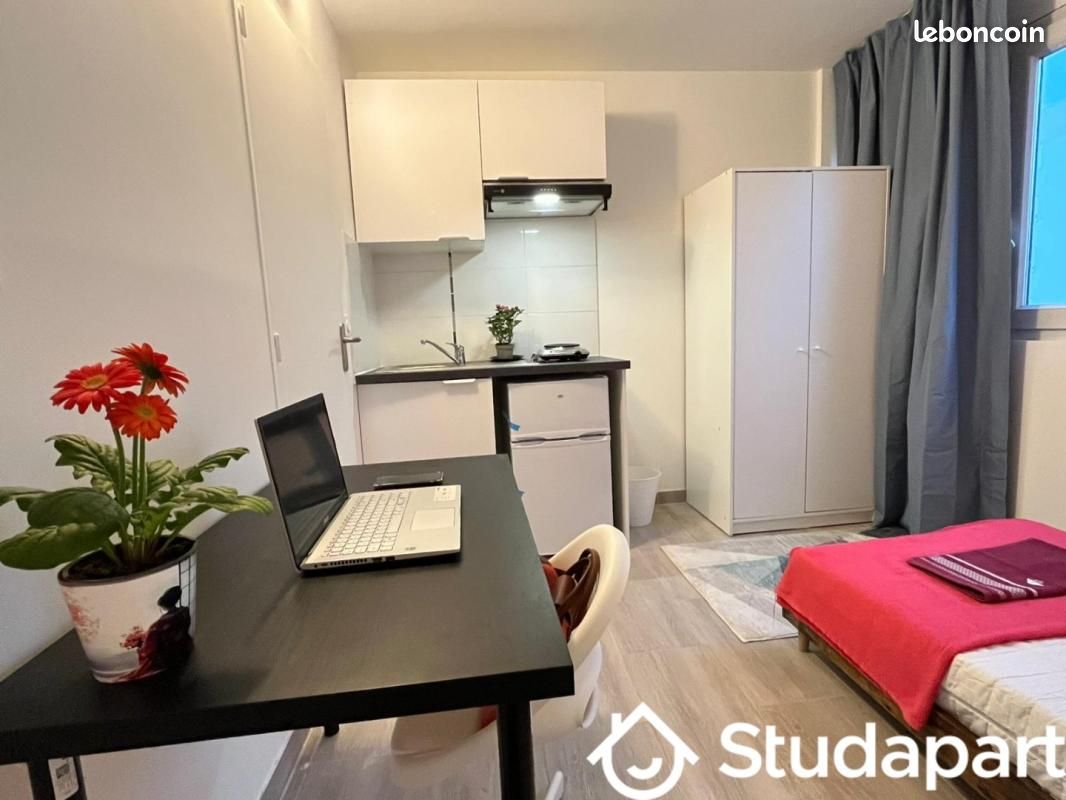Appartement 1 pièce 12 m² · à Créteil · 12 m² · 695 €