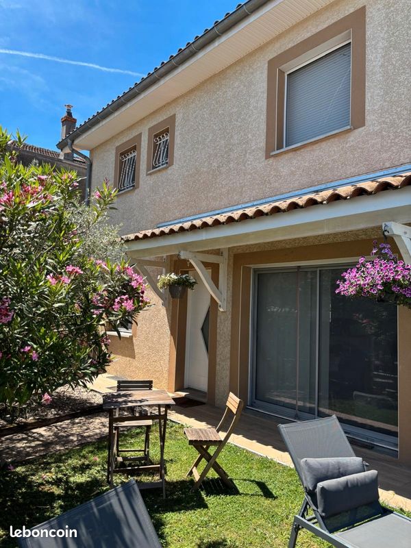 Maison 5 pièces 118 m² · à Colombier-Saugnieu · 118 m² · 397 000 €
