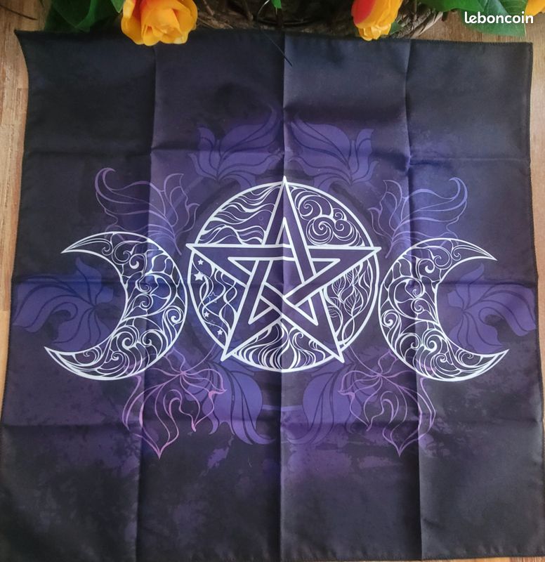 Tapis d'Autel Triple Lune & Pentacle – Tirage Cartes – Oracles / Tarots / Divinatoire / Astrologie – M – Neuf (image 3)