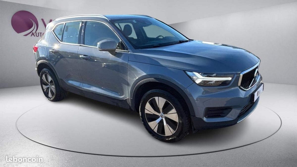 Volvo XC40 BUSINESS T2 129 ch Geartronic 8 Momentum (image 8)
