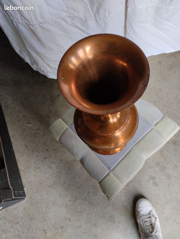 Vase en cuivre (image 2)
