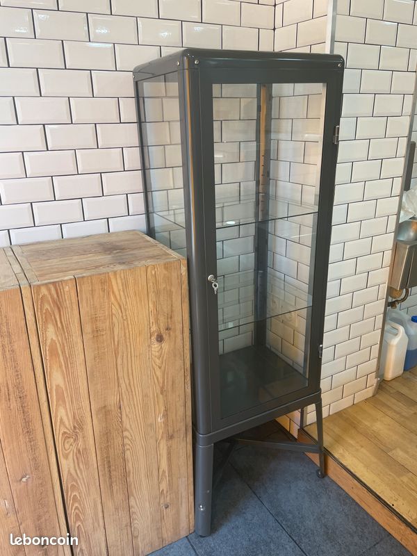 Meuble en verre (image 3)