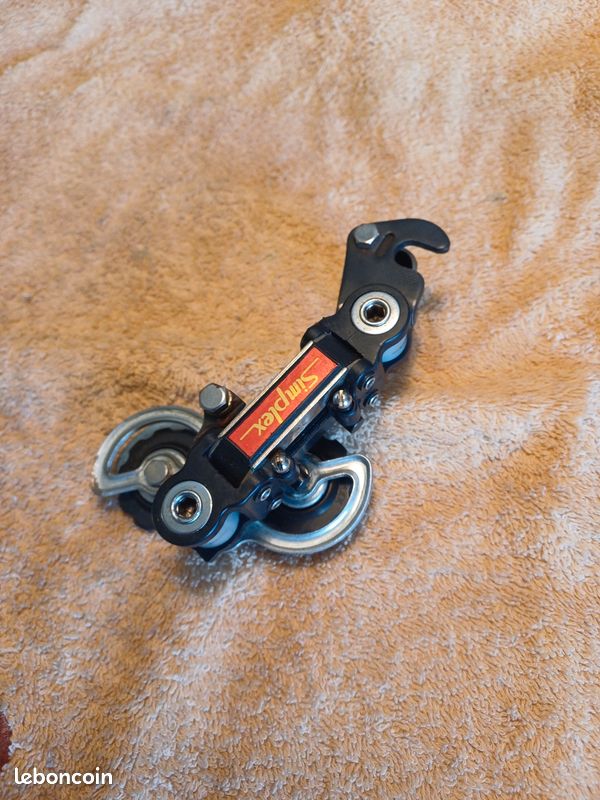 Dérailleur avant NOS Simplex Super LJ + dérailleur arrière + manettes de dérailleur SLJ Dérailleur avant vintage + dérailleur arrière + manettes de dérailleur | Studio Brisant