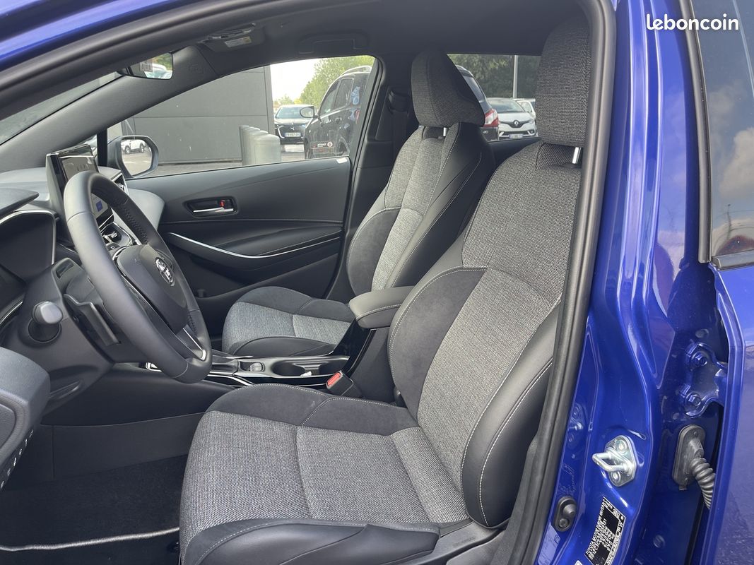Toyota COROLLA TOURING SPT 2.0 178CH DESIGN MY26 (image 14)