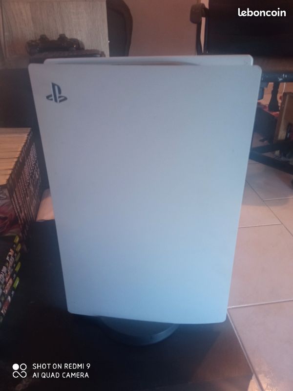Vend Console PS5 + Manette (image 1)