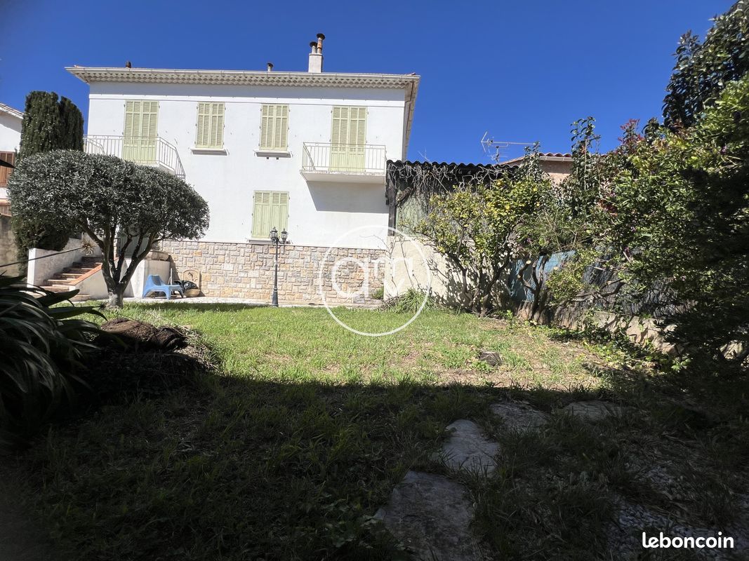 Maison 6 pièces 128 m² · à La Valette-du-Var · 128 m² · 493 500 €
