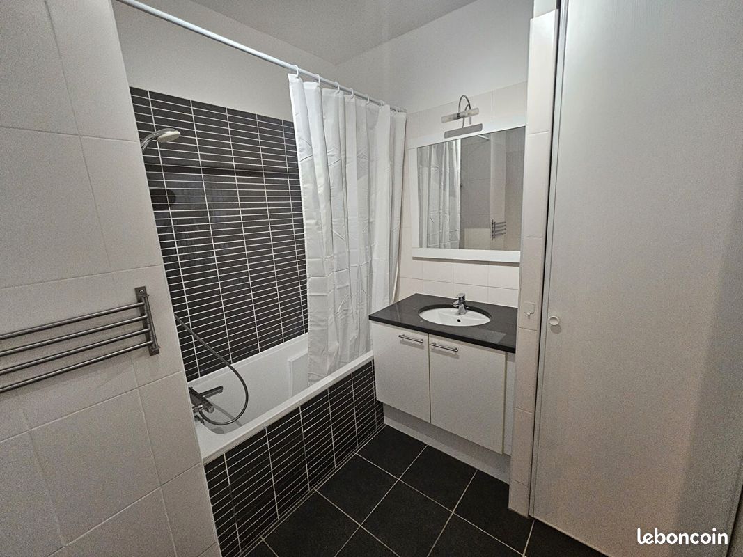 Appartement 2 pièces 40 m² · à Charenton-le-Pont · 40 m² · 1 400 €/mois