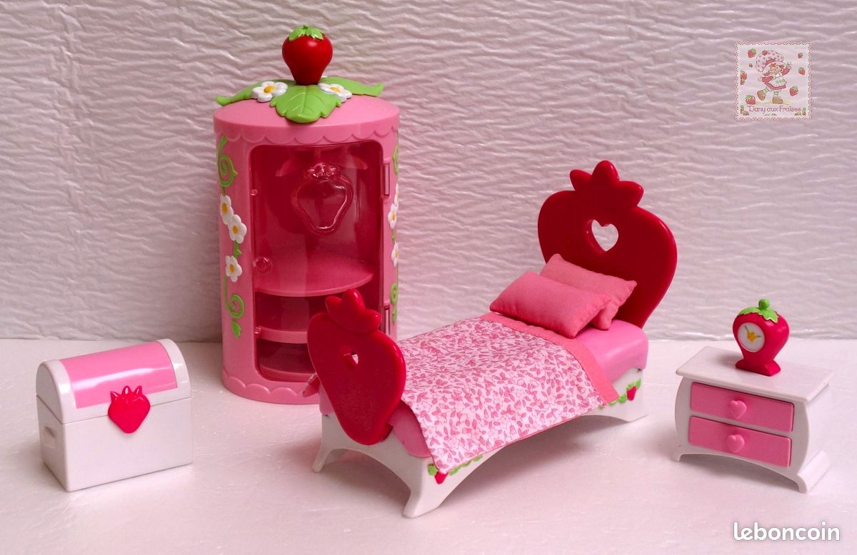 Poupée Porcelaine Strawberry Shortcake Danbury 2003 - Charlotte Aux Fraises