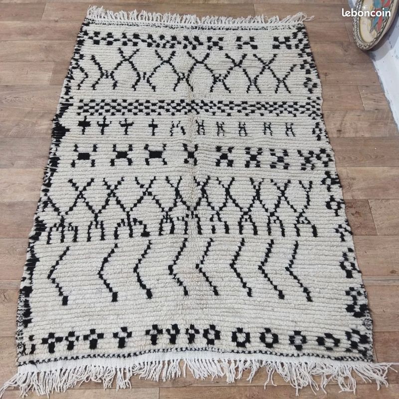 Tapis berbère en laine naturelle – 175 × 125 cm (image 3)