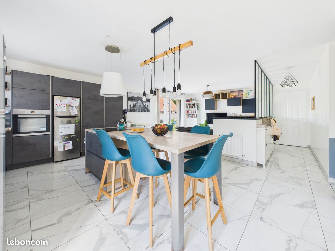 Maison 5 pièces 102 m² · à Chailly-en-Bière · 102 m² · 310 000 €
