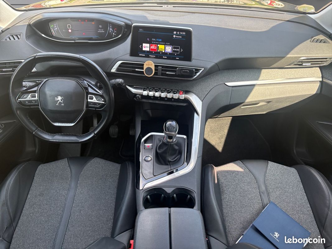 PEUGEOT 3008 II SUV 1.5 BLUE HDI 130 ALLURE- 131Ch - Garantie 12 mois (image 2)