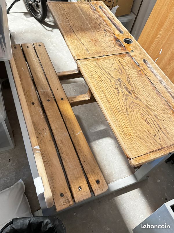 Bureau d’ecoliers (image 2)