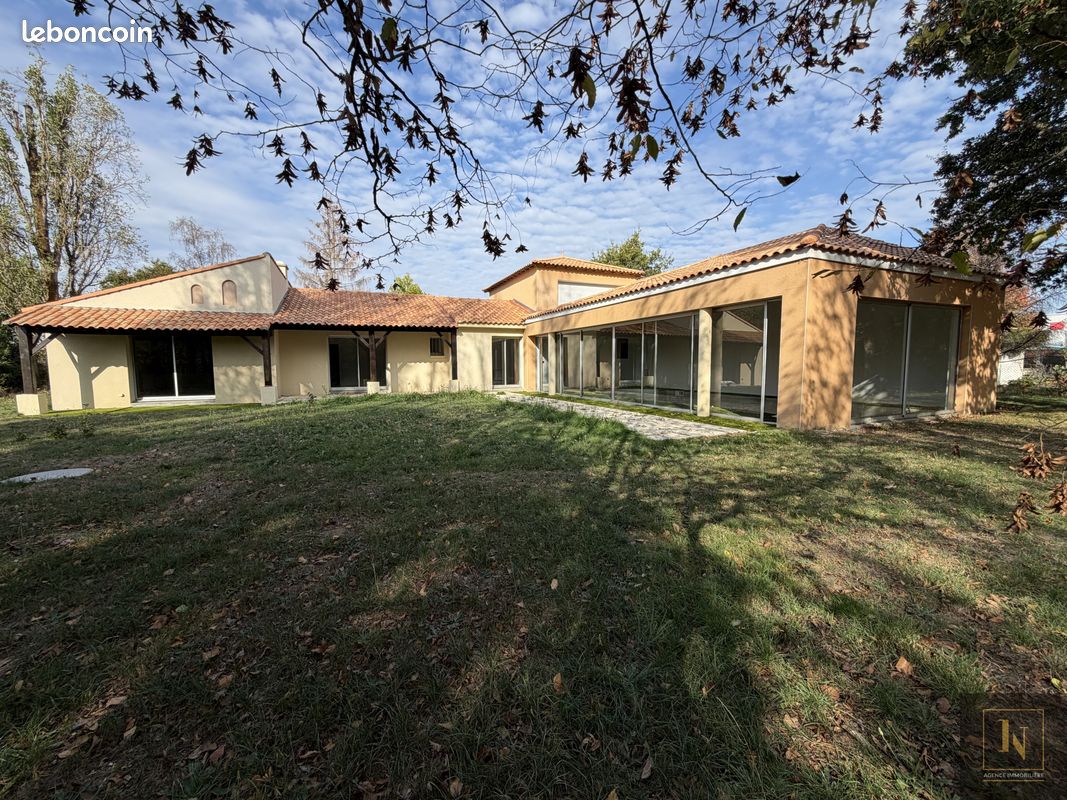 Maison 6 pièces 170 m² · à Rezé · 170 m² · 533 000 €
