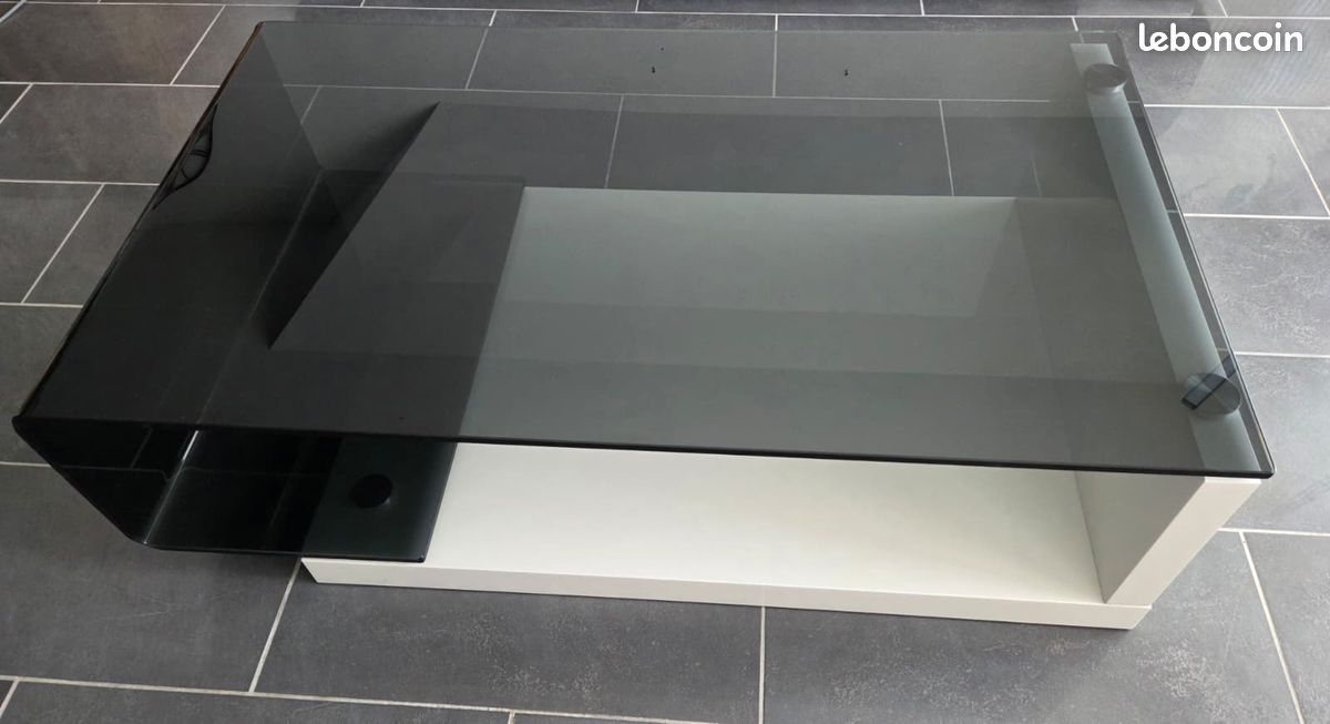 Table basse design verre fumé et blanc laqué (image 4)