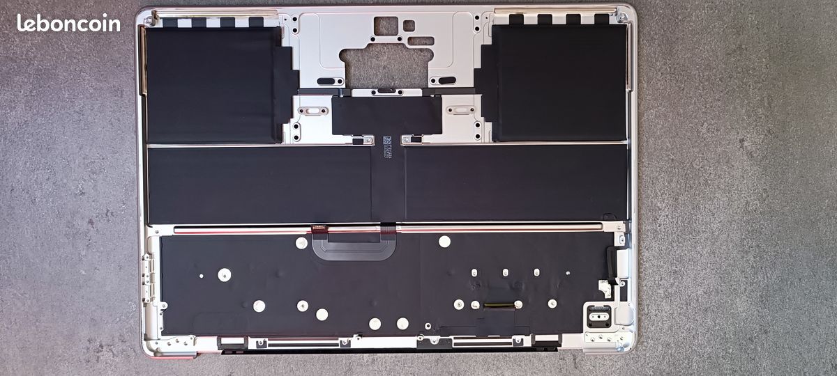 Clavier Avec Batterie Pour MacBook Air A2681 - Occasion Fonctionnel - Pièce De Rechange