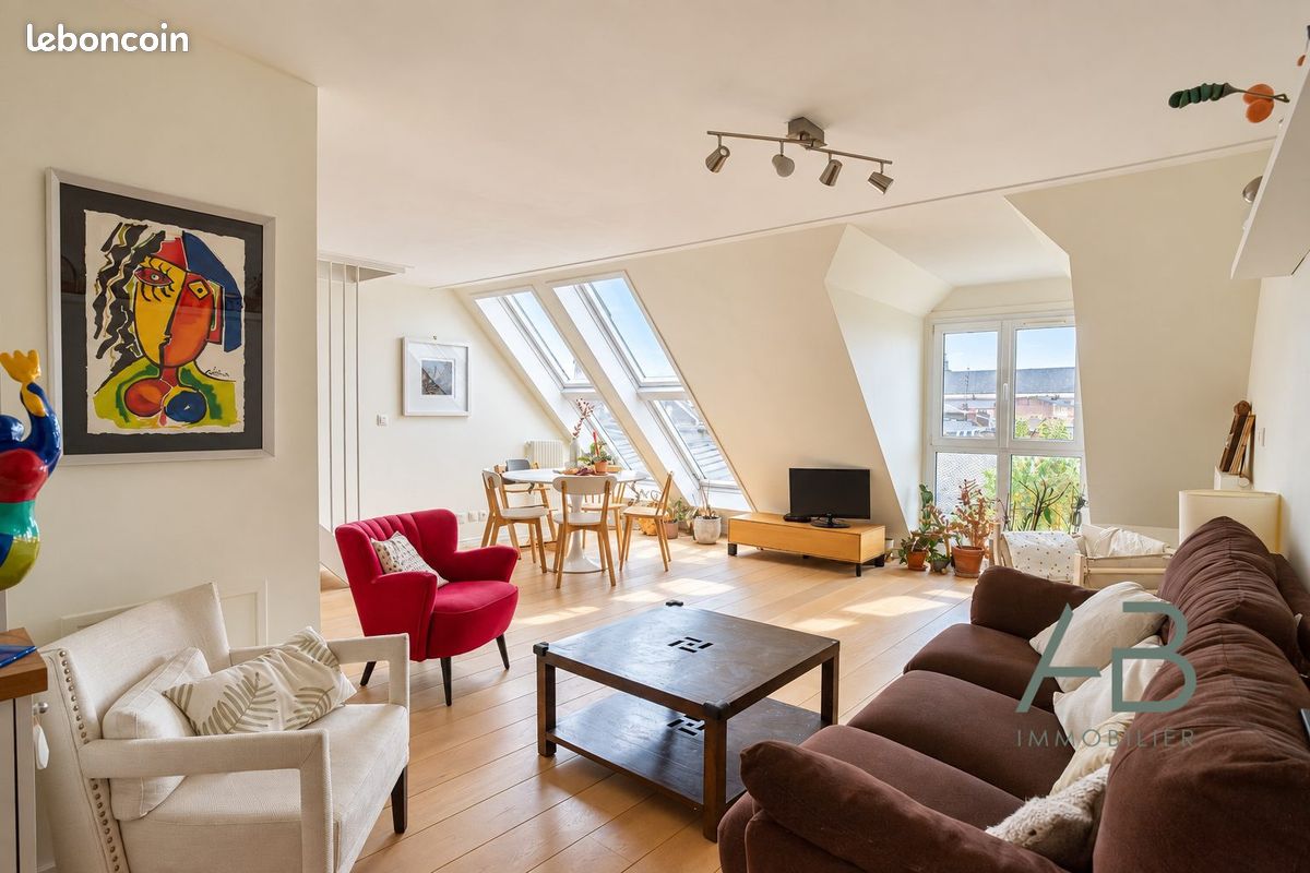 Appartement 3 pièces 98 m² · à Lille · 98 m² · 449 000 €