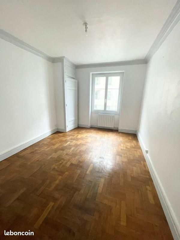 Appartement 3 pièces 57 m² · à Lyon · 57 m² · 878 €/mois