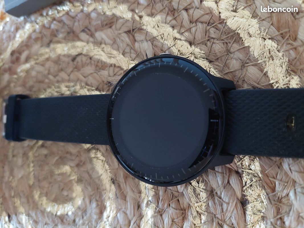 Garmin Vivoactive 3 Music (image 2)