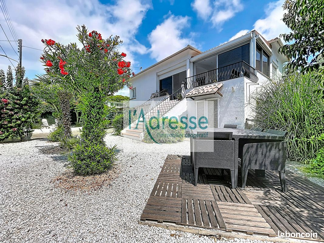 Maison 7 pièces 137 m² · à Antibes · 137 m² · 750 000 €